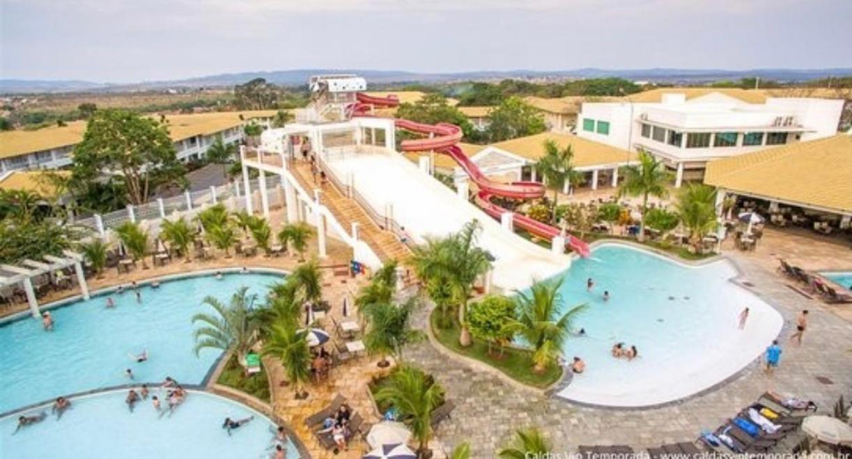 Lacqua Diroma V Apt Localizado Proximo A Portariaparque Aquatico Completo Nao Dispomos De Roupa De Cama E Banho Caldas Novas Εξωτερικό φωτογραφία